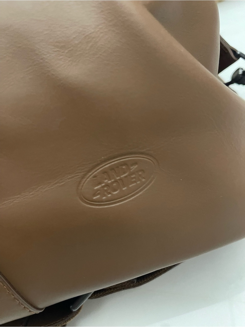 Land Rover Weekender Bag - Picture 6 of 12